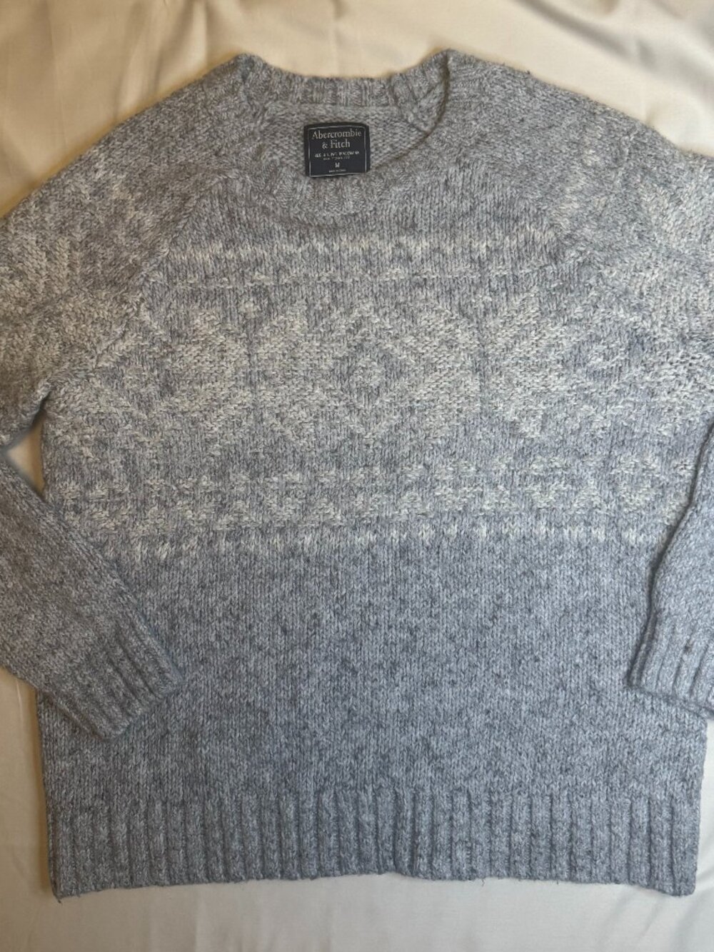Medium Abercrombie & Fitch Crew Neck Snowflake Sweater